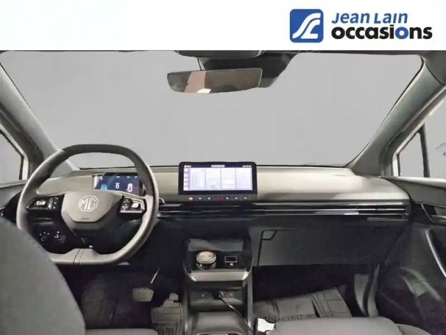 Mg Mg4 electric 51kwh - 125 kw 2wd — photo 18