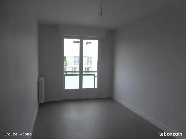 Appartement 4 pièces 82 m²