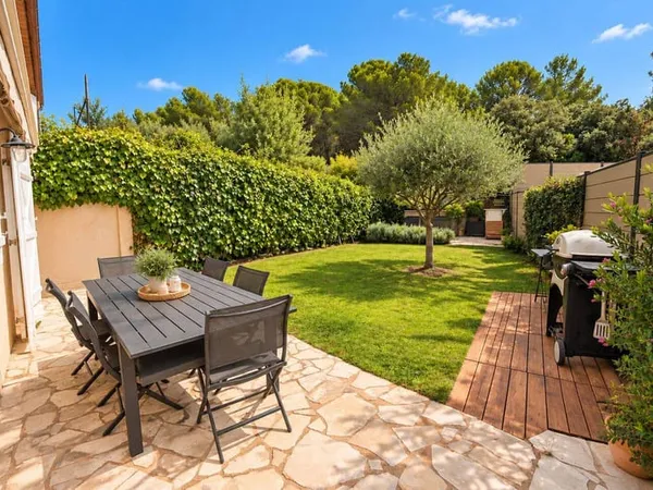 Villa 5 pièces 93 m²