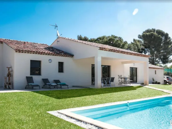 Maison 115 m² avec terrain à LA BASTIDONNE (84)