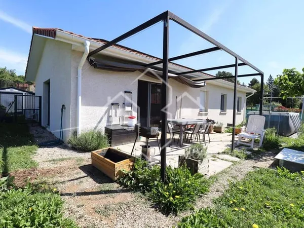 Maison de plain-pied 4 pièces 100 m²