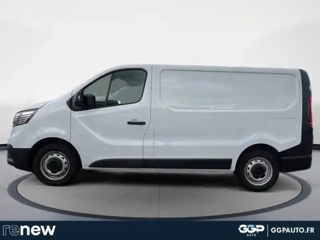 Renault Trafic fg l1h1 2t8 2.0 blue dci 110ch confort — photo 2