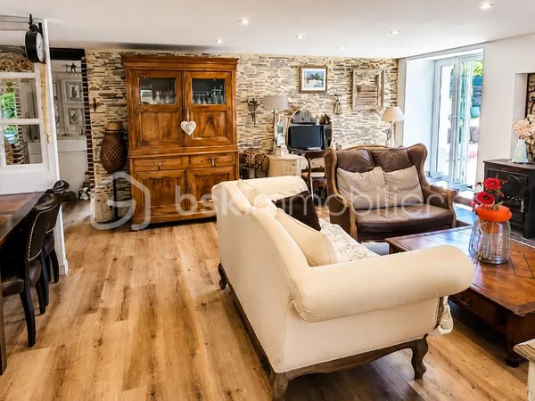 Maison 7 pièces 162 m²