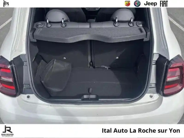 Abarth 500 e 155ch 42kwh turismo 4cv — photo 7
