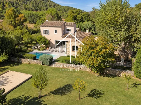 Maison 4 pièces 130 m²