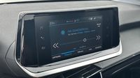 Peugeot 208 1.2 PureTech 100ch S&S Style 118g — photo 13
