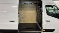 Renault Master F3500 L3H2 2.3 Blue dCi 135ch Grand Confort Euro6 — photo 20