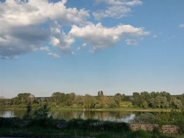 Terrain à bâtir en bord de Loire, les Grouets Blois