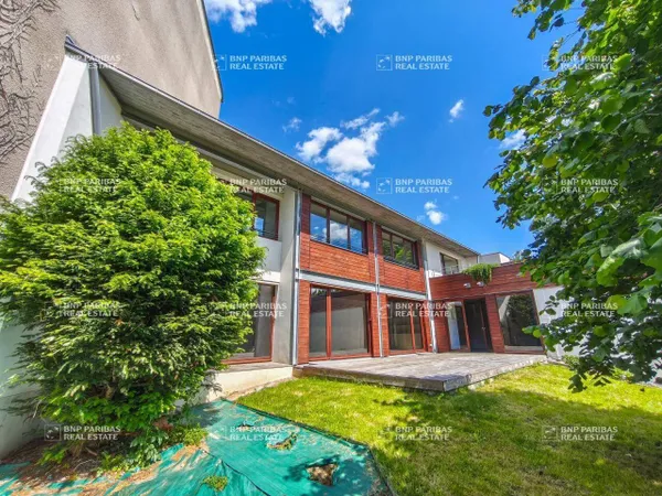 Bureaux 165 m²