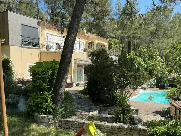 Appartement 3 pièces 77 m²