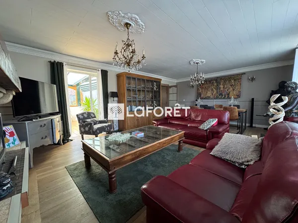 Maison 6 pièces 130 m²