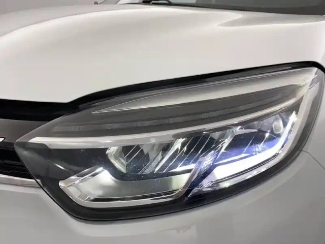 Renault Captur tce 90 energy — photo 22