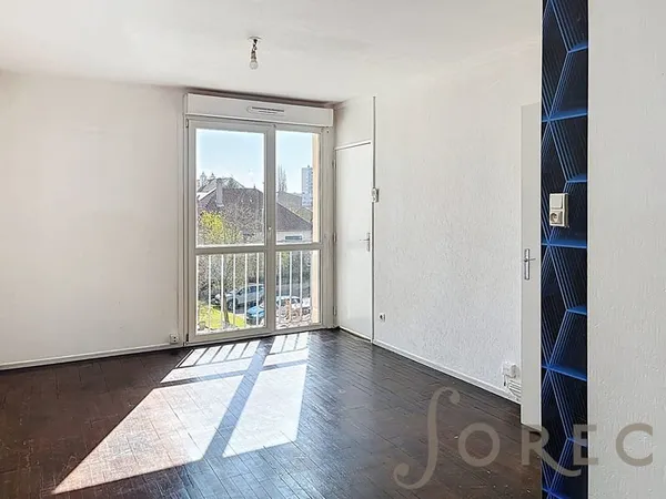 Appartement 2 pièce(s) - 2 caves - Idéal investisseurs