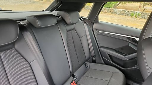 Audi A3 Sportback 1.5 TFSI 150 Mild Hybrid S-Tronic 7 - S Line – 2024 – 65485 km – Hybride essence – Boîte Automatique — photo 45