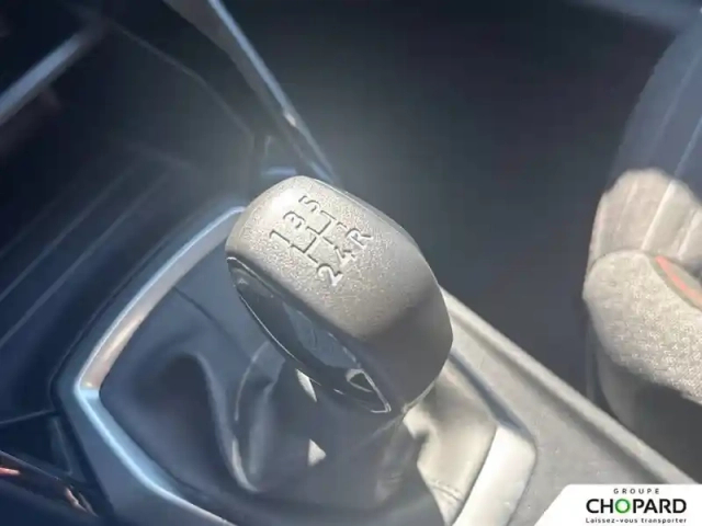 Peugeot 208 puretech 75 s&amp;s bvm5 — photo 23