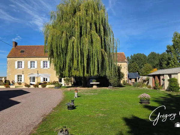 Maison d'habitation + dépendances