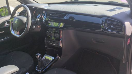 DS DS3 1.2 PureTech 82 - Be Chic – 2016 – 84485 km – Essence – Boîte Manuelle — photo 15