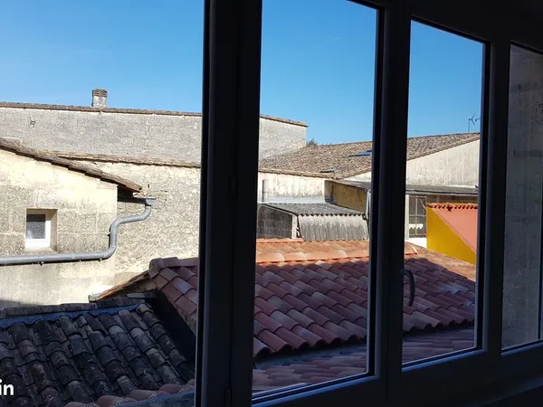 Studio 18 M2 plein centre - dispo 07/11/26