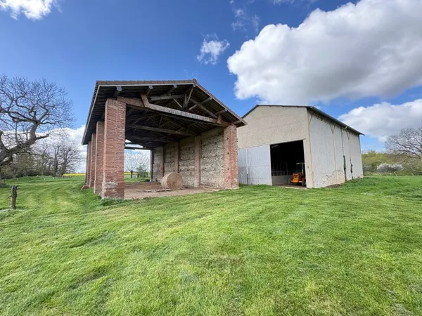 Local d’activité et entrepôt Vente Muret  160m² 192000€