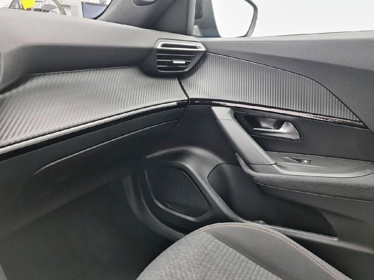 Peugeot 2008 100 s&s bvm6 style — photo 29
