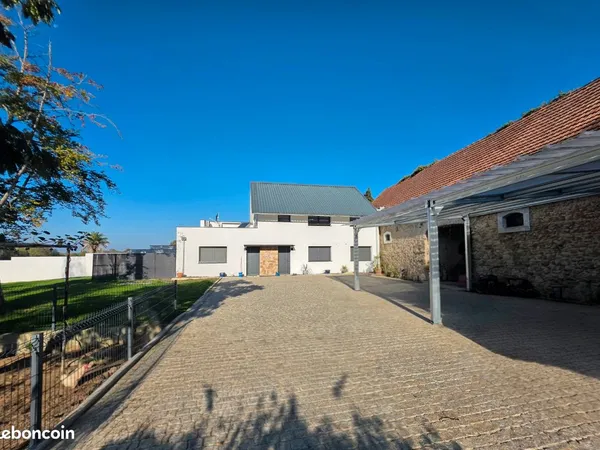 T4 meublé 110 m² neuf - Vue Pyrénées - Terrasse 25 m²
