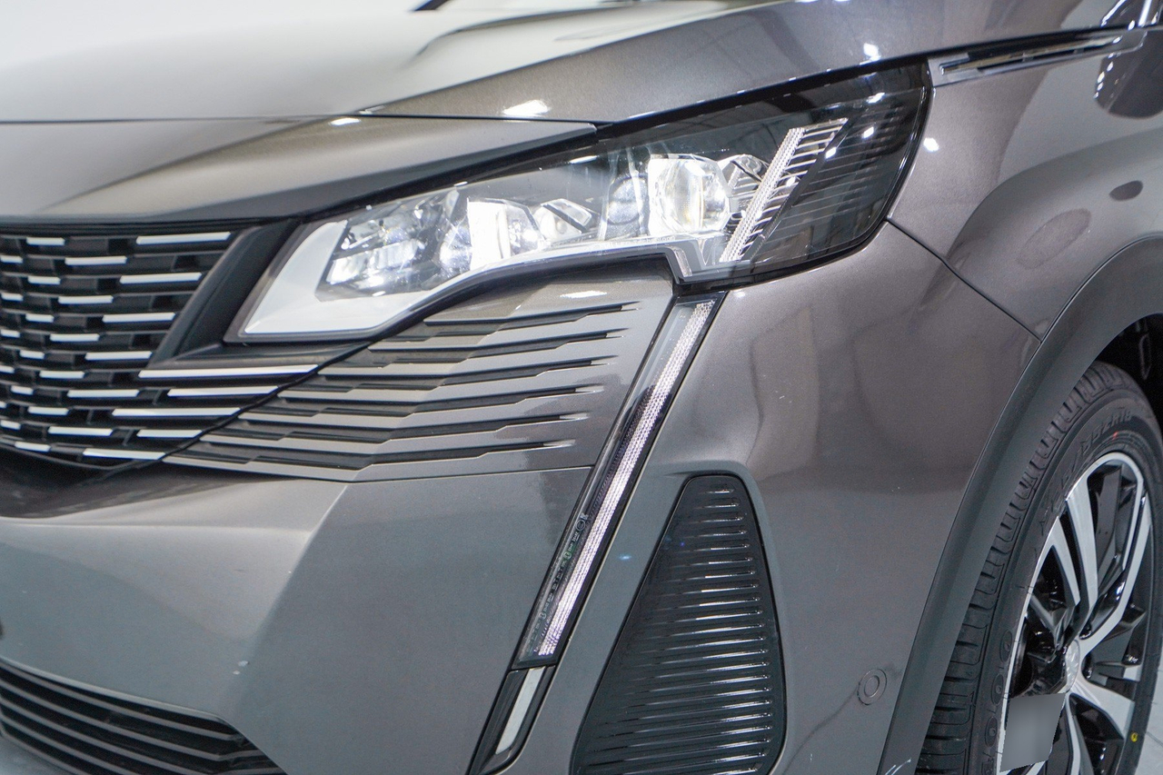 Peugeot 5008 — photo 9