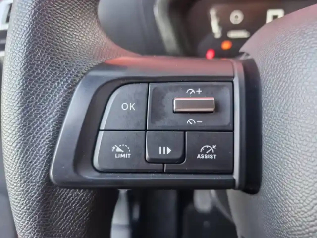 Citroën C4 puretech 100 s&amp;s bvm6 — photo 17