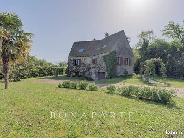 Propriété 8 pièces 249 m²