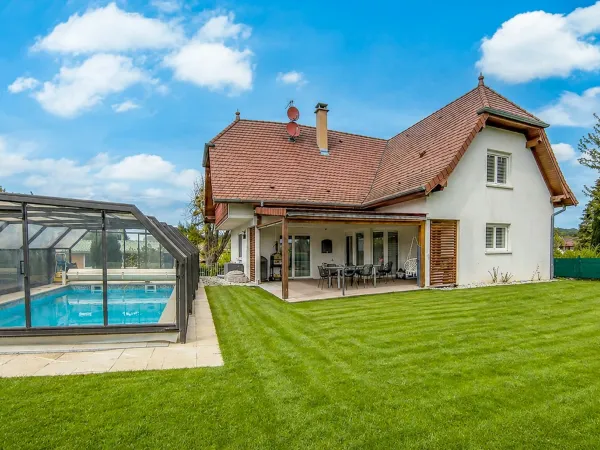 Maison 8 pièces 180 m²