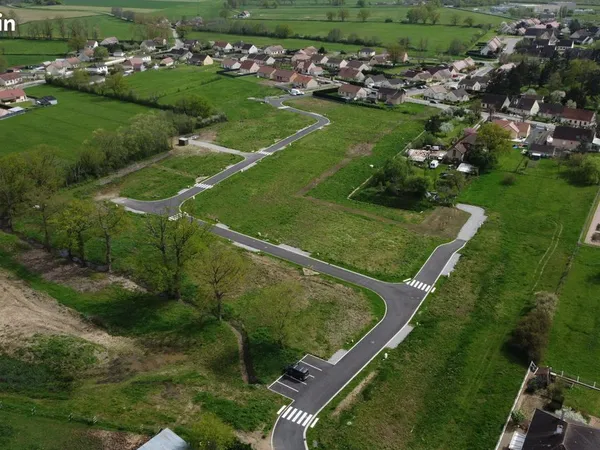 Terrains à bâtir viabilisés à BESSAY-SUR-ALLIER (03)
