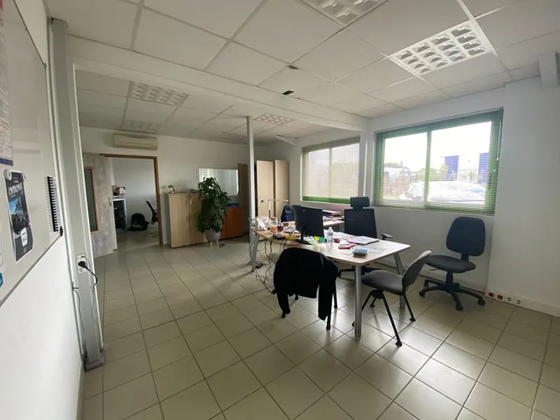 Photo 2