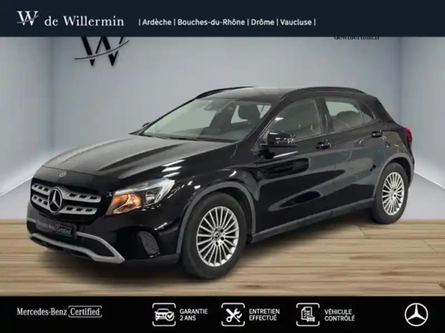 Mercedes Gla 180 intuition — photo 21