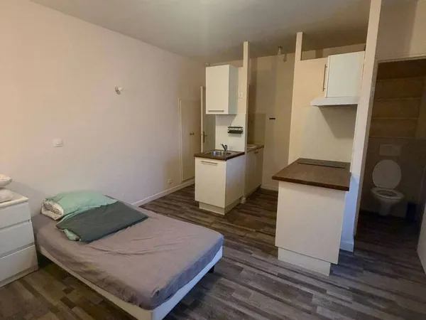 Studio 1 pièce 20 m²