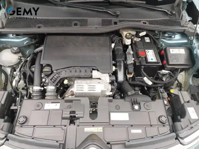 Citroën C4 puretech 130 s&amp;s eat8 — photo 33