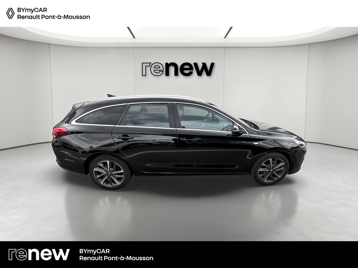 Hyundai i30 SW 1.0 T-GDi 120 DCT-7 Hybrid 48V — photo 6