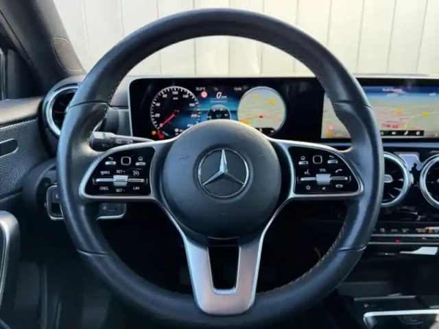 Mercedes Classe A 180 compacte — photo 19