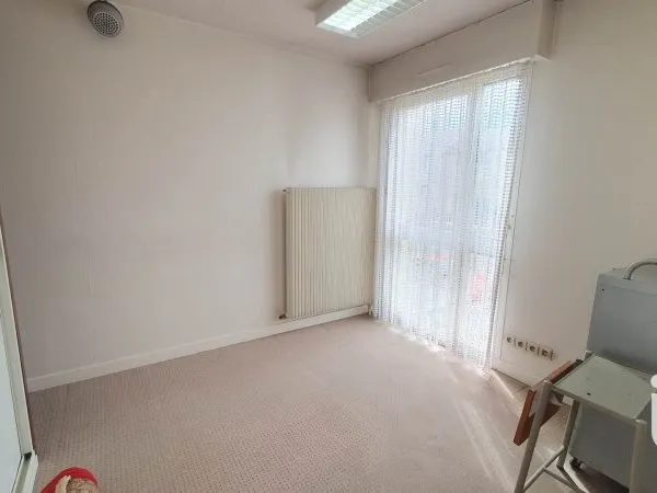 Appartement 8 pièces 152 m²