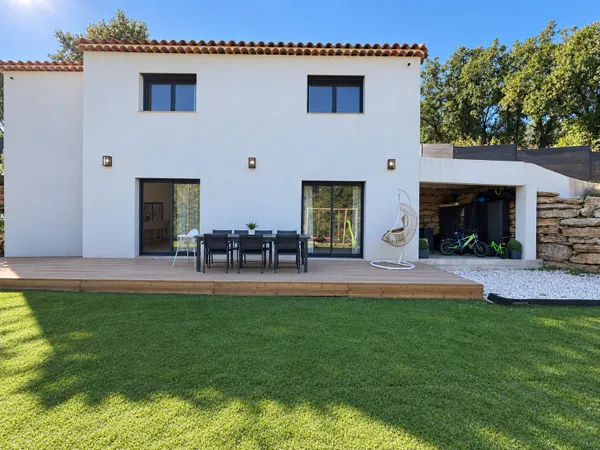 VILLA RECENTE 120M2 TERRAIN 965M2