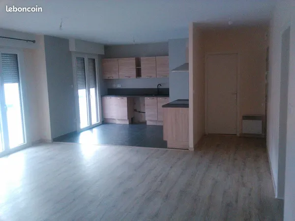 🌟 RODEZ - T3 LUMINEUX DE 84 m² - DERNIER ÉTAGE - 2 BALCONS - VUE DÉGAGÉE 🌟