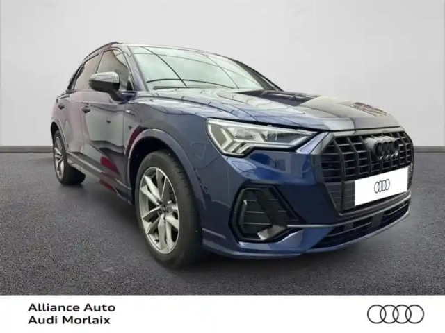 Audi Q3 35 tfsi 150ch s line plus s tronic 7 — photo 3