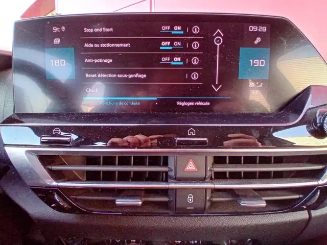 Citroën C4 puretech 130 s&amp;s eat8 — photo 21
