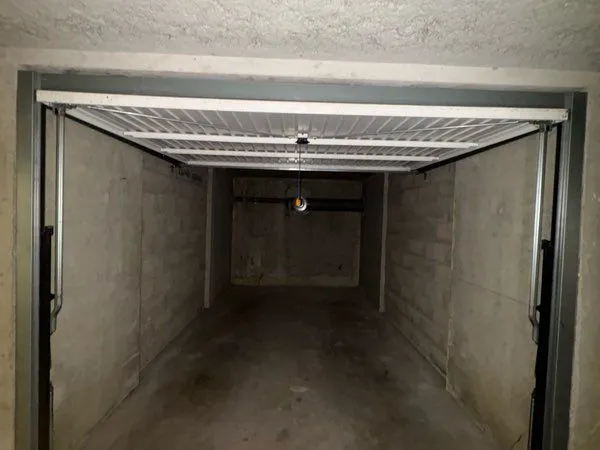 Location d'un box/garage secteur Jean Macé Lyon 7