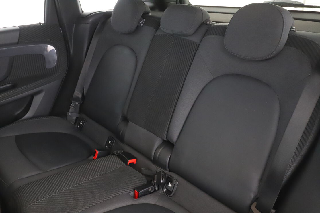 MINI Countryman Cooper SE ALL4 Hybrid BVA6 — photo 13