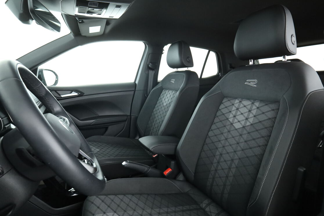 Volkswagen T-Cross 1.0 TSI R-Line DSG — photo 9
