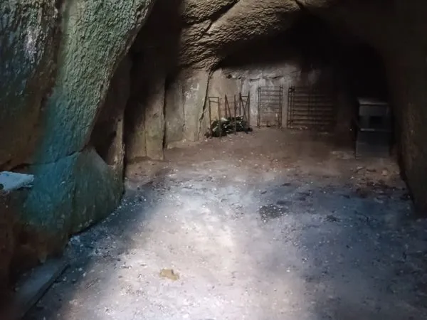 Cave avec courette