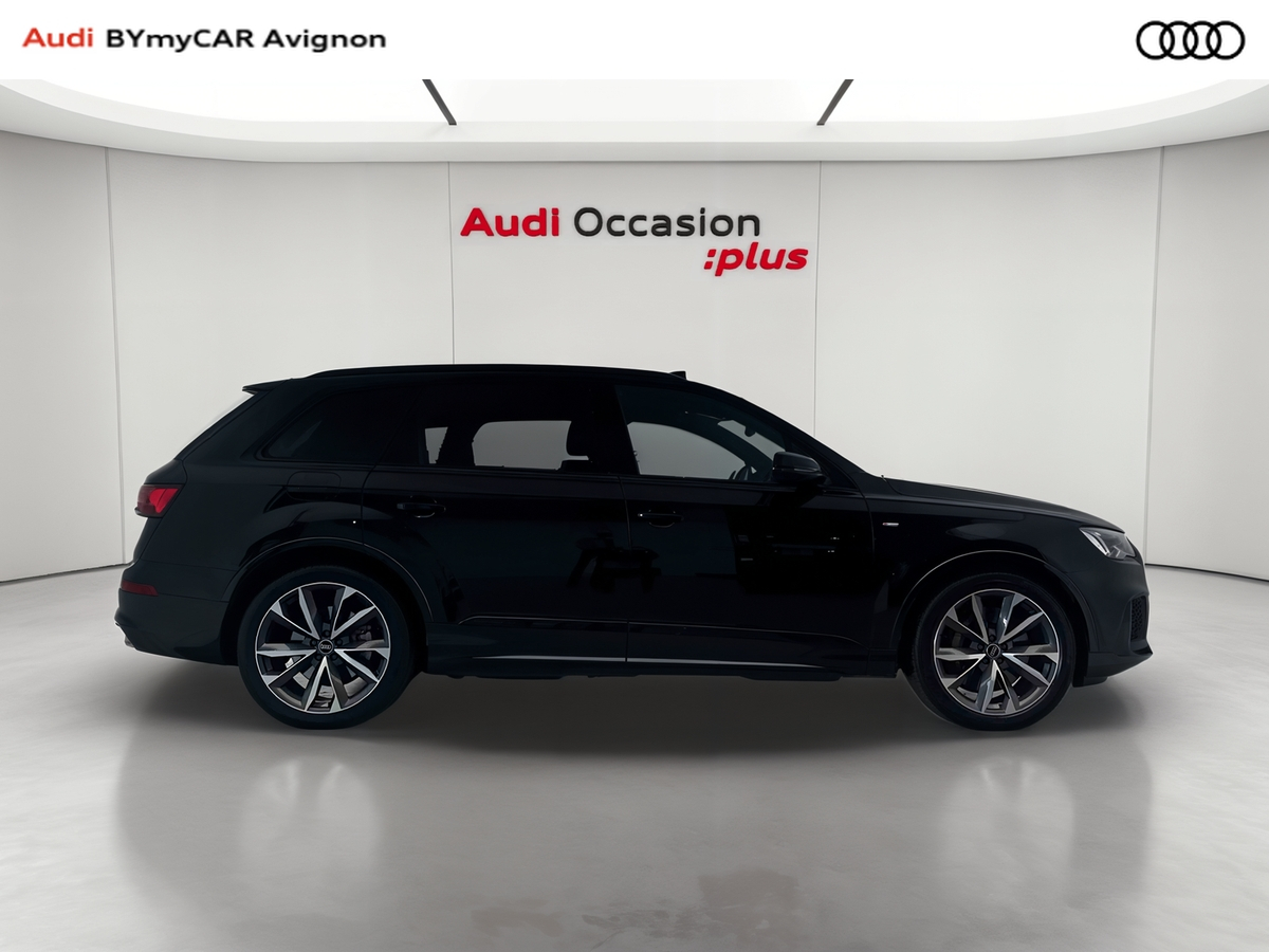 Audi Q7 55 TFSI e 380 Tiptronic 8 Quattro — photo 6