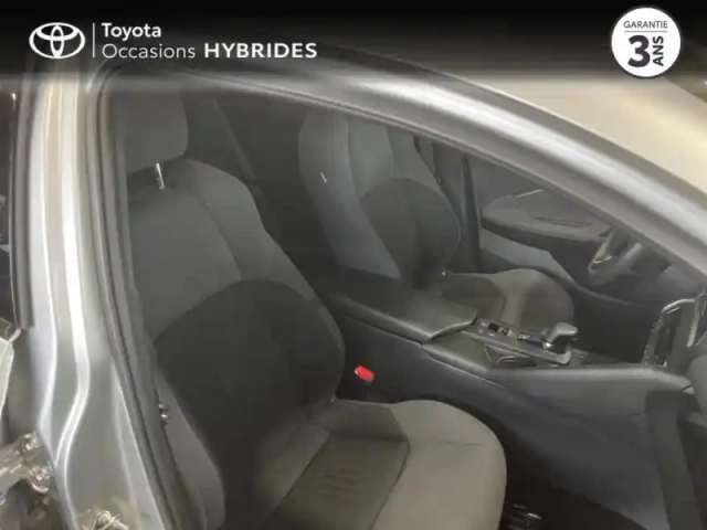Toyota C-Hr 1.8 hybride 140ch design pack confort — photo 6