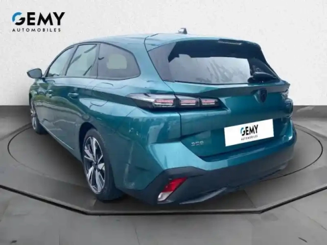 Peugeot 308 sw phev 180 e-eat8 — photo 7