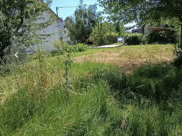 Terrain à bâtir de 273 m² à VERTOU (44)
