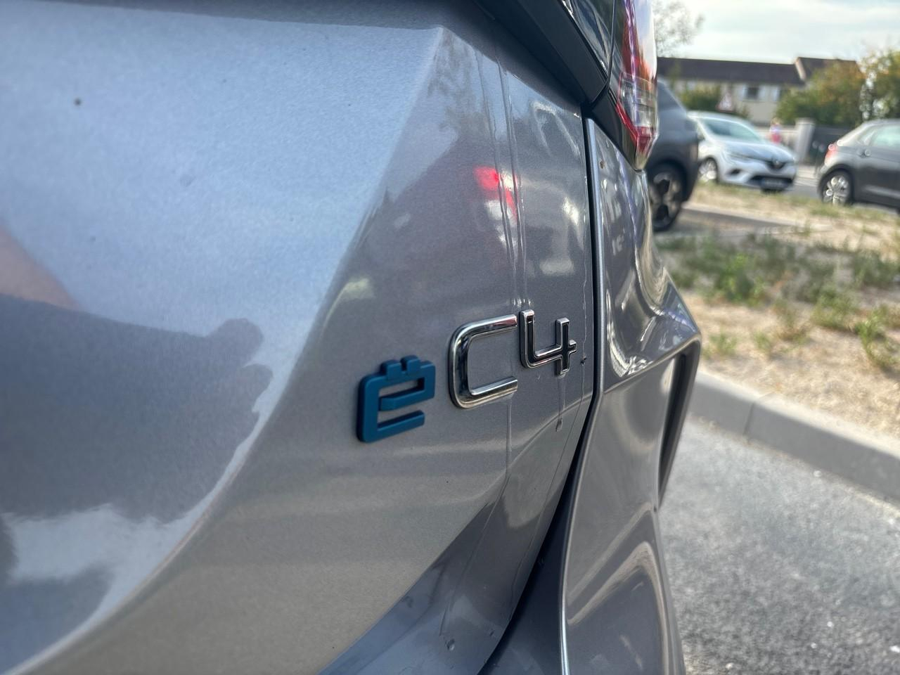 Citroën C4 moteur electrique 136ch (100 kw) feel pack automat — photo 12